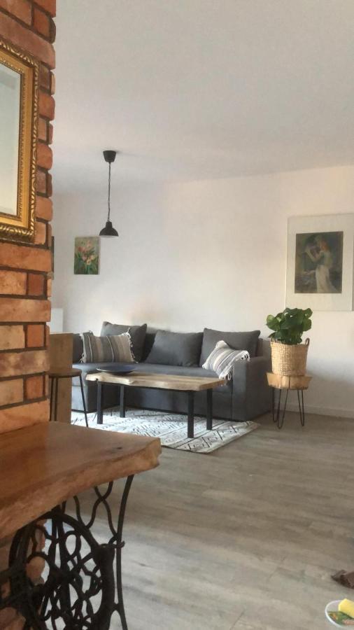 Apartament Goscinne Sady Malbork Eksteriør bilde